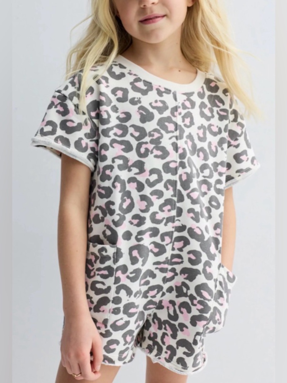 🐆Girls' Pink & Gray Leopard Short Sleeve Romper🐆 8